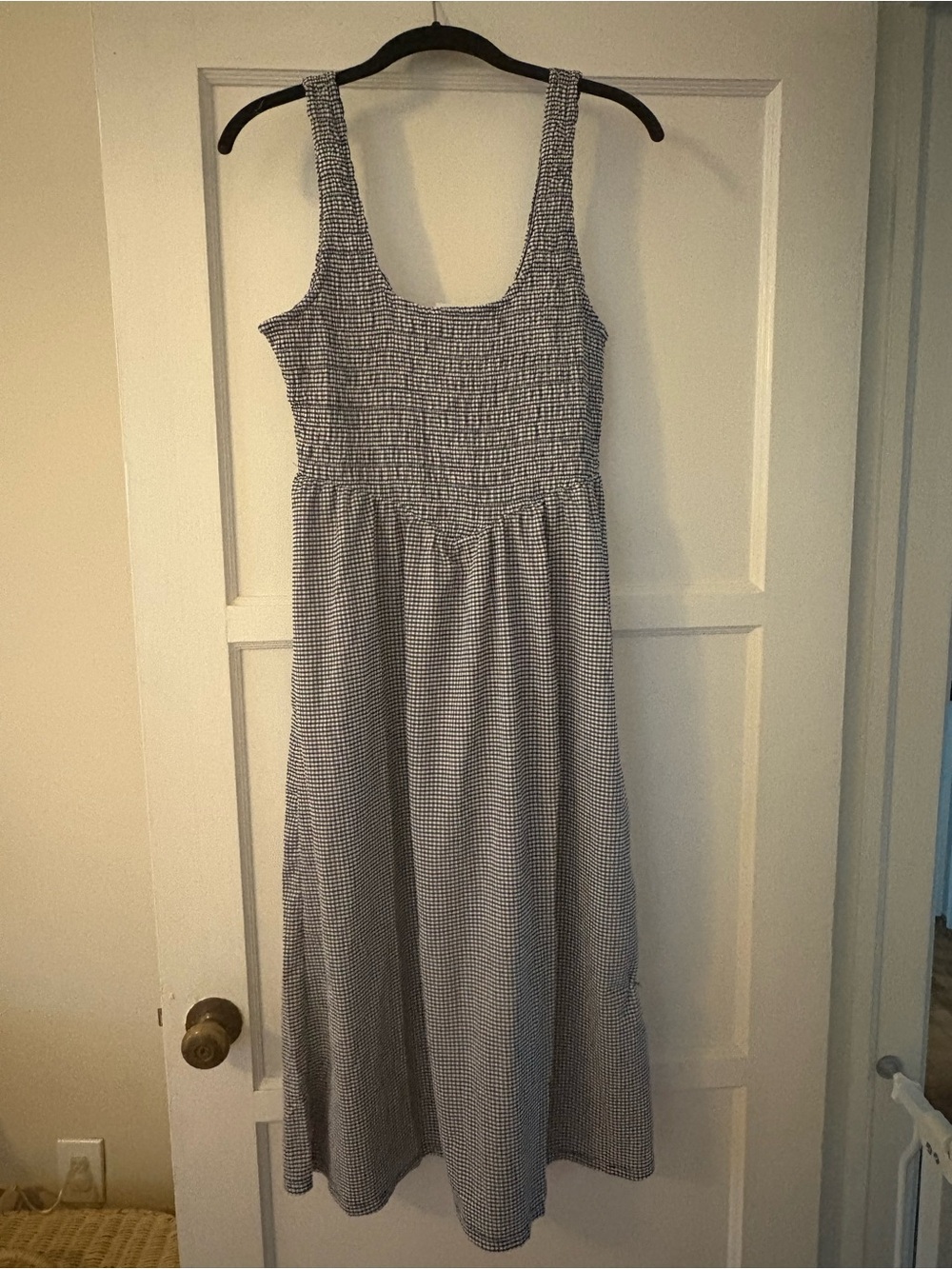 Old Navy Smocked Gingham Midi Dress in Navy